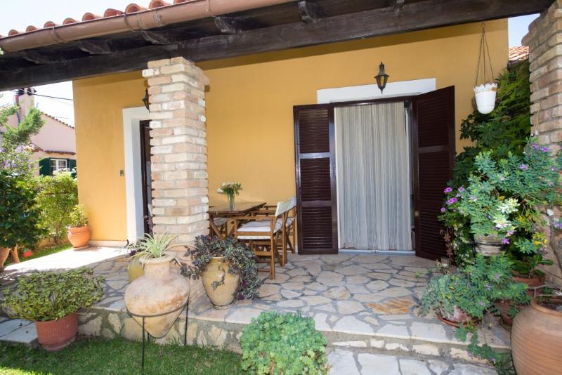 Villa Tina 阿查拉维 外观 照片